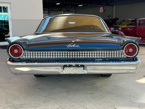 1961 Ford Galaxie Base