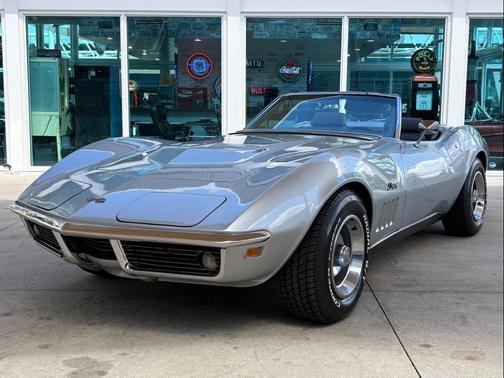 1969 Chevrolet Corvette Base