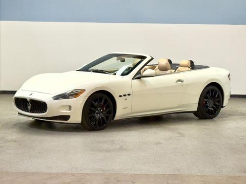 White 2011 Maserati GranTurismo S