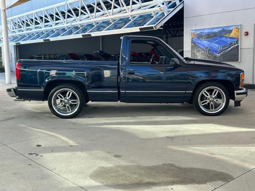 Blue 1992 GMC Sierra 1500 Base