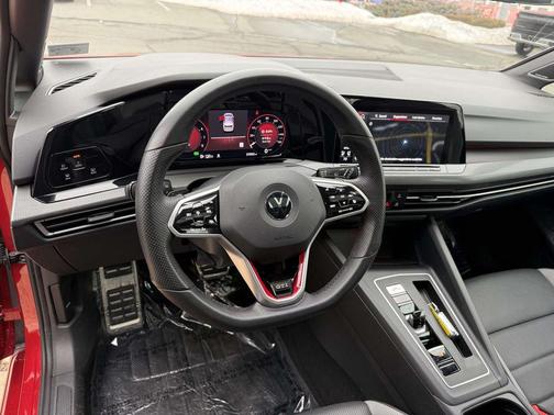 2022 Volkswagen Golf GTI 2.0T SE DSG