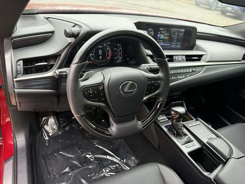 2021 Lexus ES 350 Base