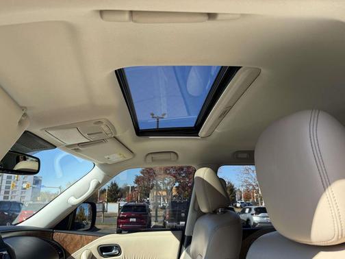 2021 Nissan Armada SL 2WD