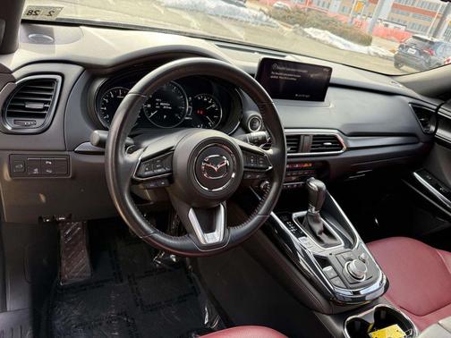 2023 Mazda CX-9 Carbon Edition