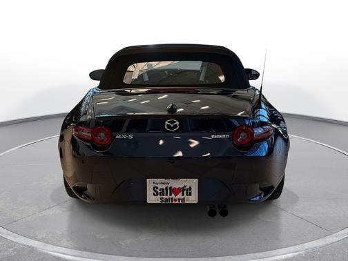 2025 Mazda MX-5 Miata Club