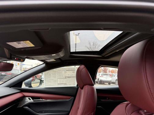 2026 Mazda Mazda3 2.5 S Premium