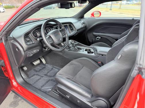 2022 Dodge Challenger R/T Scat Pack Widebody