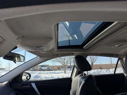 2010 Mazda Mazda3 s Grand Touring