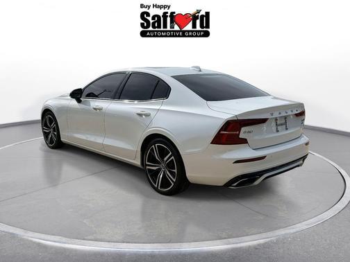 2020 Volvo S60 T6 R-Design