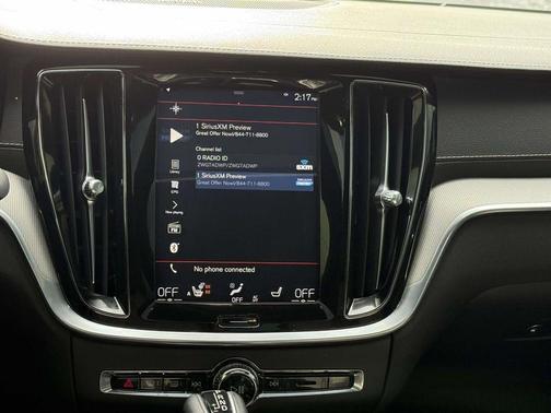 2020 Volvo S60 T6 R-Design