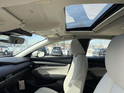 2026 Mazda Mazda3 FWD w/Preferred Package