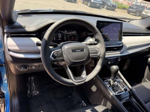 Hydro Blue Pearlcoat 2025 Jeep Compass Limited