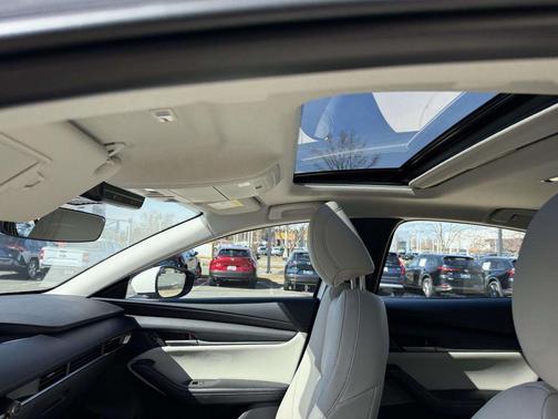 2026 Mazda Mazda3 FWD w/Preferred Package