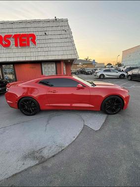 2019 Chevrolet Camaro 1LT
