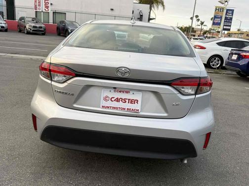 Classic Silver Metallic 2025 Toyota Corolla LE