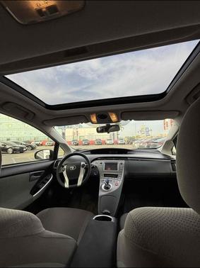 2012 Toyota Prius Three