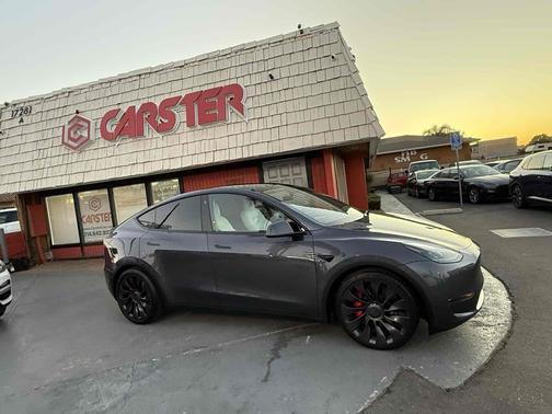 2022 Tesla Model Y Performance Dual Motor All-Wheel Drive