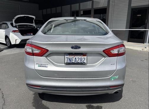 2015 Ford Fusion Energi SE Luxury