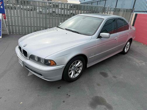 Titanium Silver Metallic 2003 BMW 525 525iA