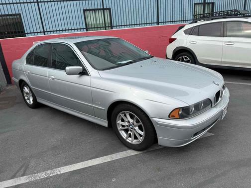 Titanium Silver Metallic 2003 BMW 525 525iA