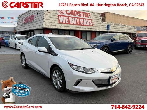 Iridescent Pearl Tricoat 2017 Chevrolet Volt Premier