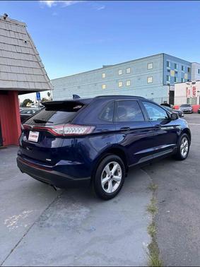 2016 Ford Edge SE