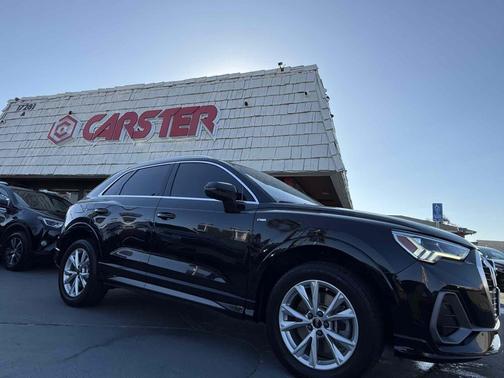 2022 Audi Q3 45 S line Premium Plus