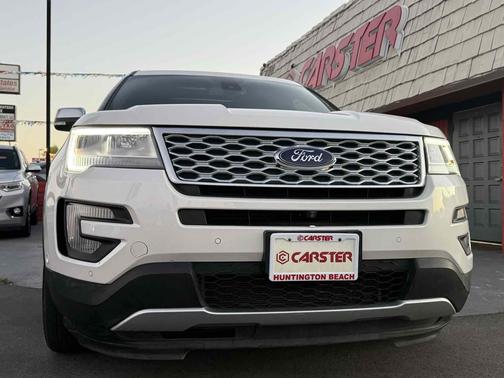 2017 Ford Explorer Platinum