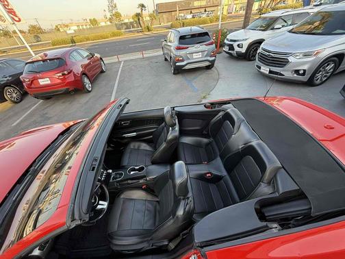 2020 Ford Mustang EcoBoost Premium