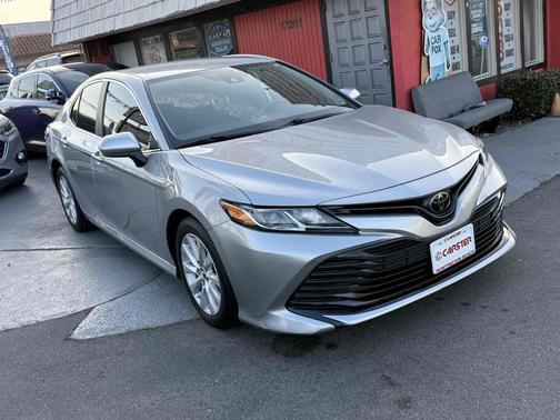 2019 Toyota Camry LE