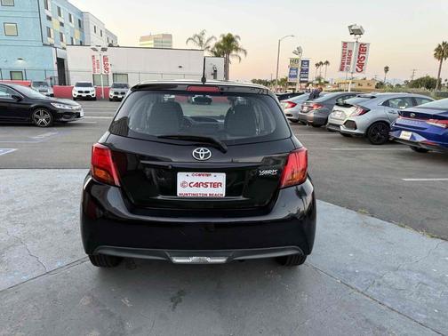 2015 Toyota Yaris L