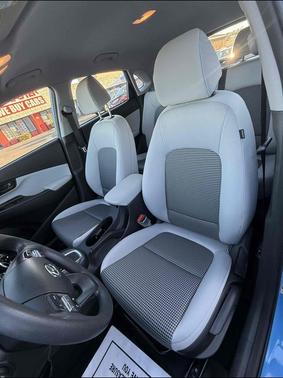 2022 Hyundai KONA SE