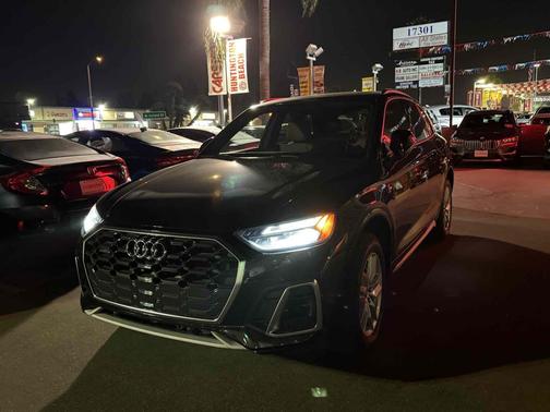 2022 Audi Q5 45 S line Premium