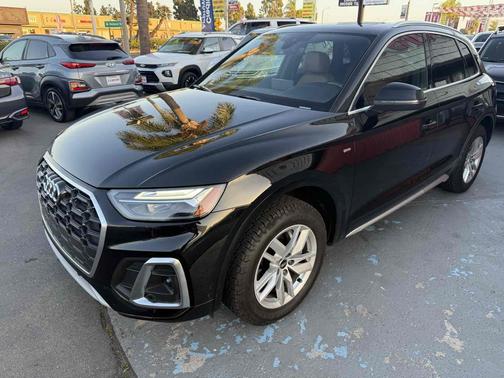 2022 Audi Q5 45 S line Premium