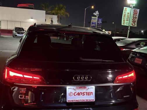 2022 Audi Q5 45 S line Premium