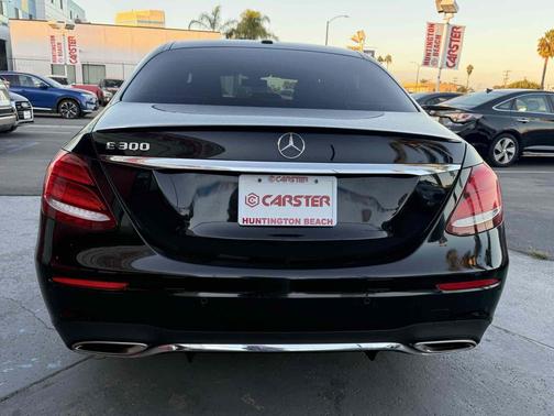 2018 Mercedes-Benz E-Class RWD Sedan