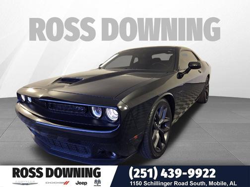 Pitch Black Clearcoat 2022 Dodge Challenger R/T