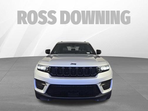 Silver Zynith 2024 Jeep Grand Cherokee Altitude