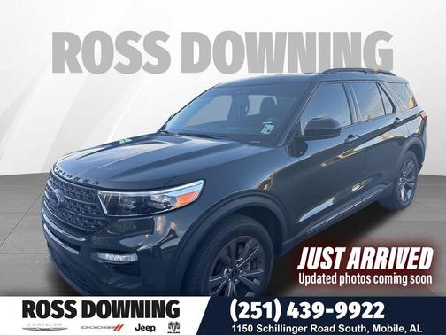 Forged Green Metallic 2024 Ford Explorer XLT