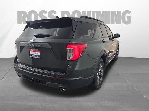 Forged Green Metallic 2024 Ford Explorer XLT