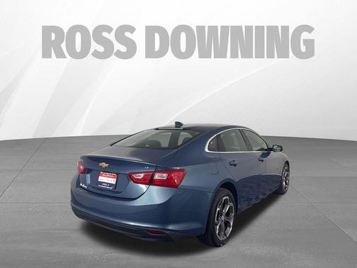 Lakeshore Blue Metallic 2024 Chevrolet Malibu FWD 1LT