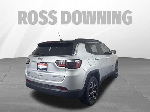 Silver Zynith Metallic Clearcoat 2025 Jeep Compass Limited
