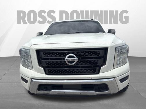 Glacier White 2021 Nissan Titan SV