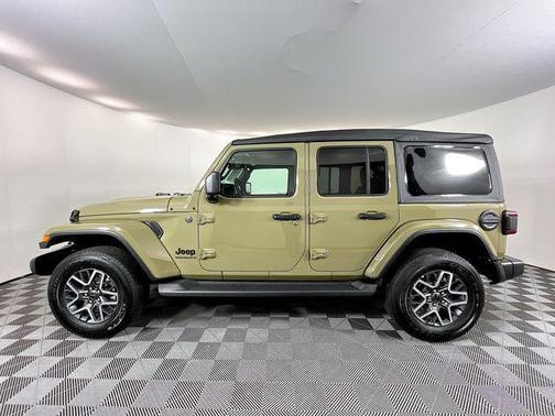 2026 Jeep Wrangler 4-Door Sahara 4x4