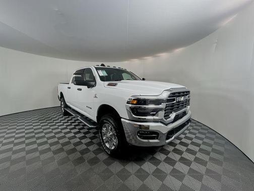 2026 RAM 2500 Big Horn Crew Cab 4x4 6'4' Box