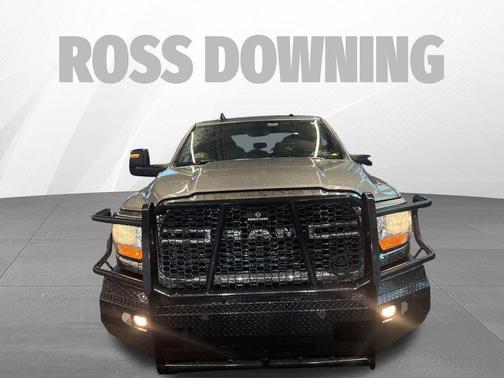 Billet Silver Metallic Clearcoat 2024 RAM 2500 Big Horn Crew Cab 4x4 6'4' Box