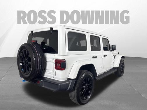Bright White Clearcoat 2023 Jeep Wrangler 4xe Sahara