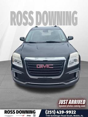 Graphite Gray Metallic 2017 GMC Terrain SLE-2