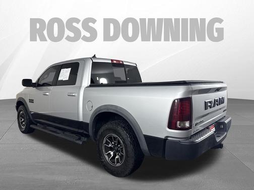 Bright Silver Metallic Clearcoat 2017 RAM 1500 Rebel