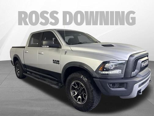 Bright Silver Metallic Clearcoat 2017 RAM 1500 Rebel